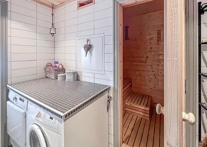 Сasa de vacaciones Awesome In With Sauna *